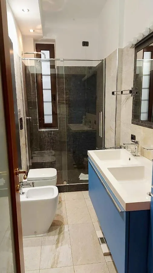 Vfh Stylish Boutique Apartment-City Center Milan Italy