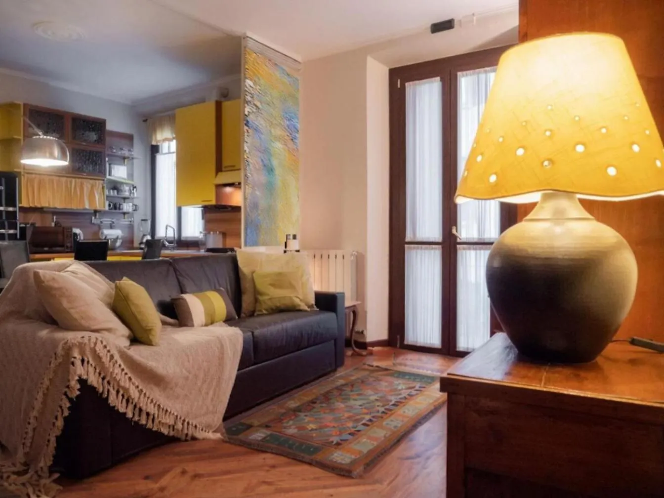 Vfh Stylish Boutique Apartment-City Center contacts