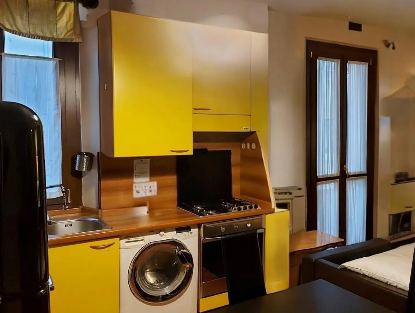 Vfh Stylish Boutique Apartment-City Center Milan Italy